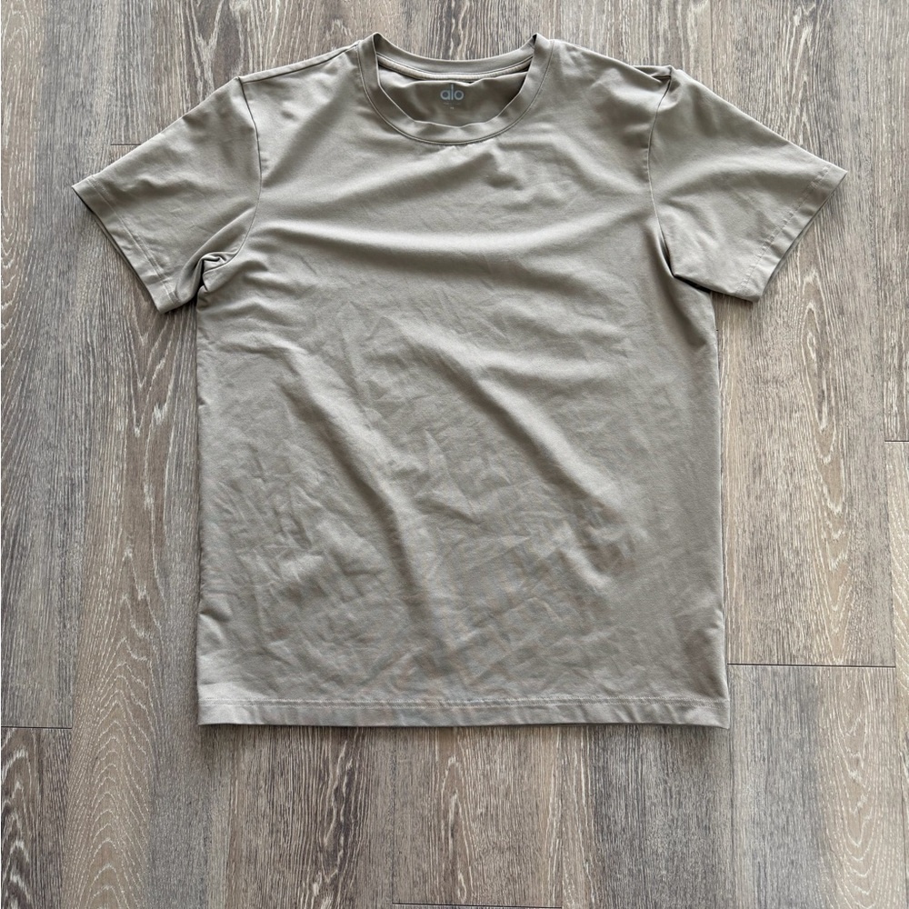 ALO conquer reform tee